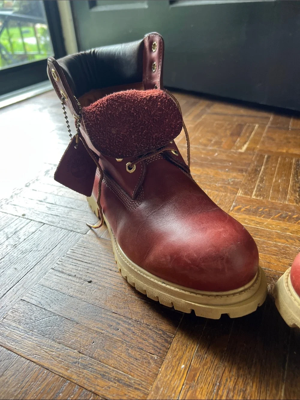 Timberlands burnt red / rust red